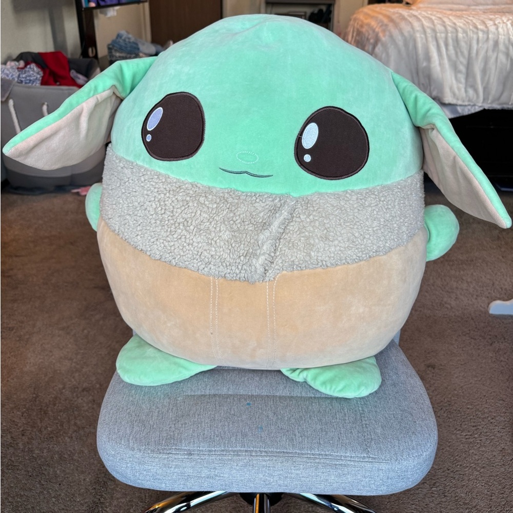 Star Wars Baby Yoda The Child Grogu Mandalorian squishmallow 20 inches